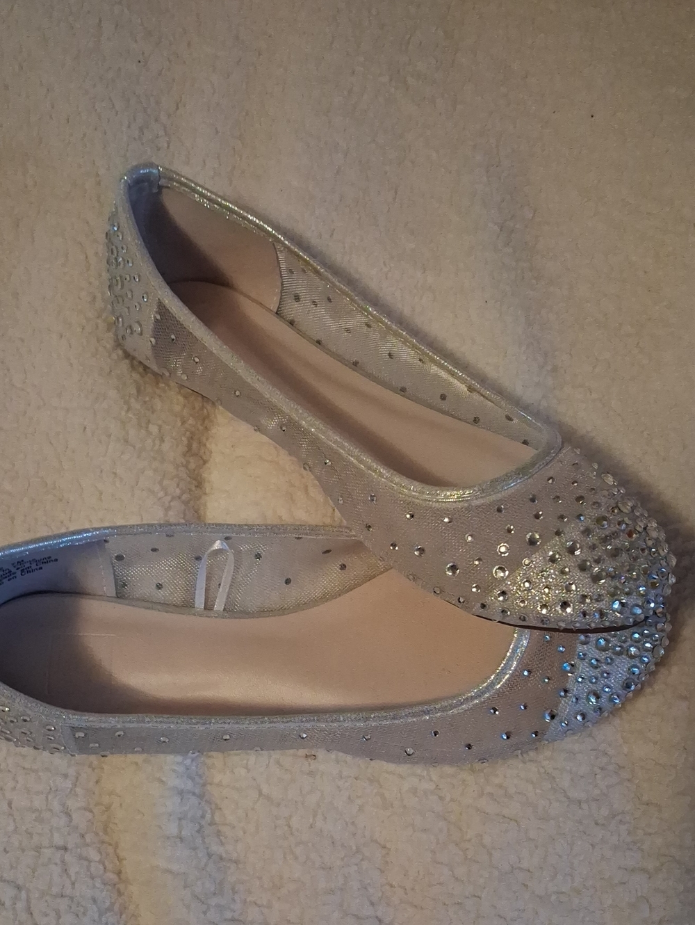 Crystal-Embellished Women's Ballet Flats in Light Silver